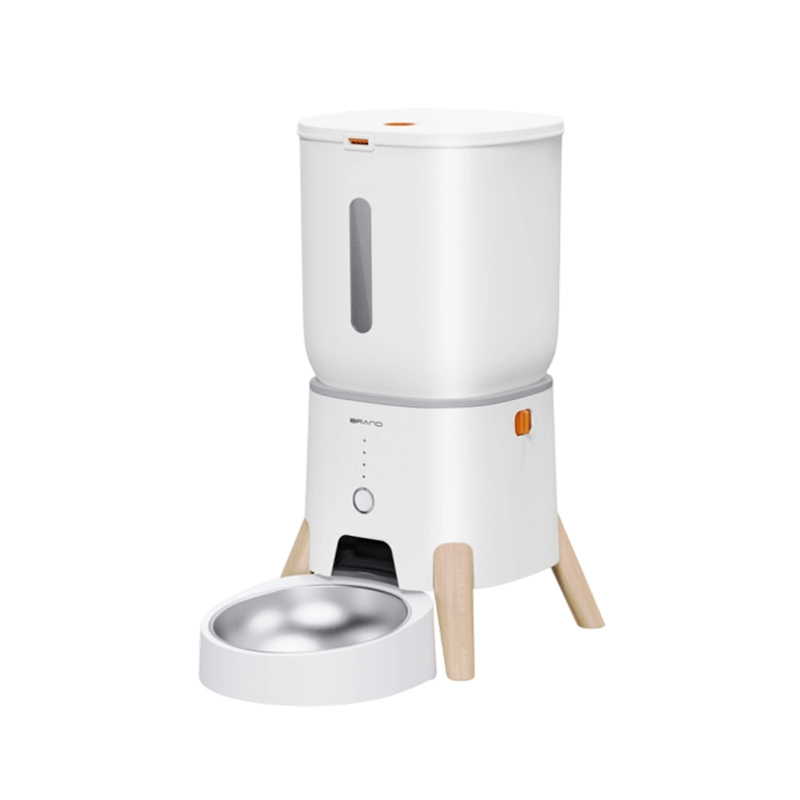 وحدة تغذية الحيوانات الأليفة الأوتوماتيكية التي يتم التحكم فيها عن بعد